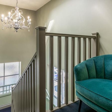 Large Stylish Studio In The Heart Of The City 바스 외부 사진